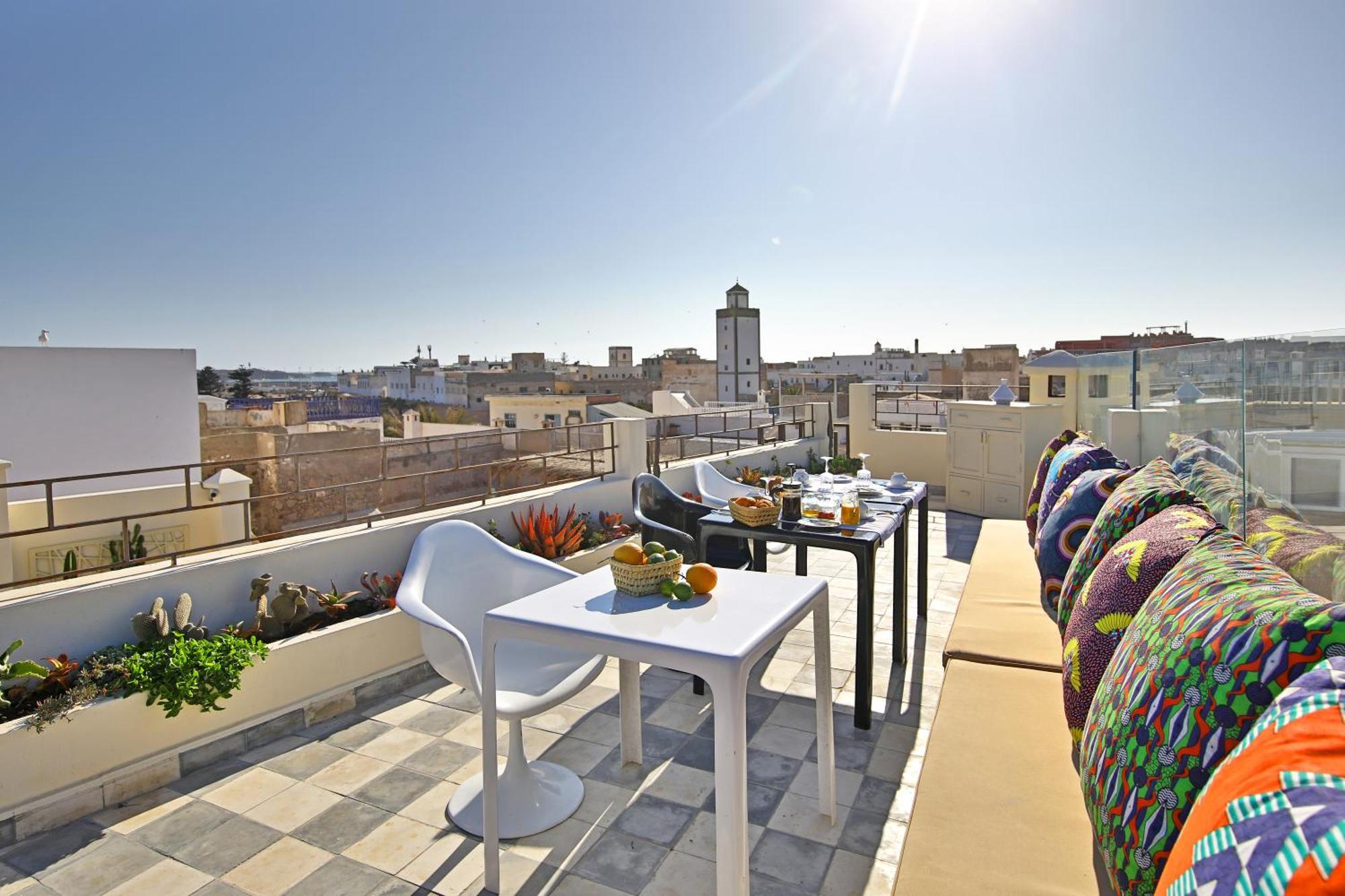 Riad Espritbleu - Adult Only Есувейра Екстериор снимка
